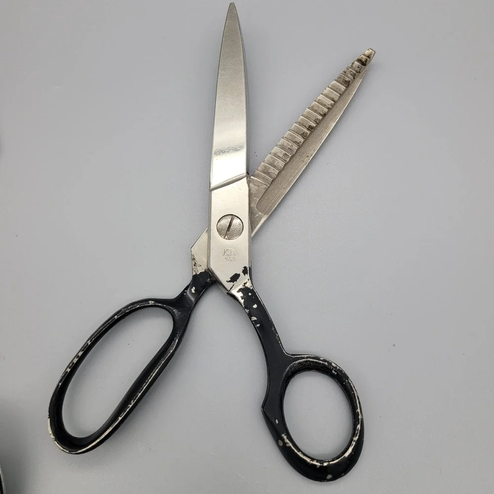 Vintage Joy USA Pinking Shears 9 Inch Heavy Duty Zig Zag Fabric Scissors‎ Black